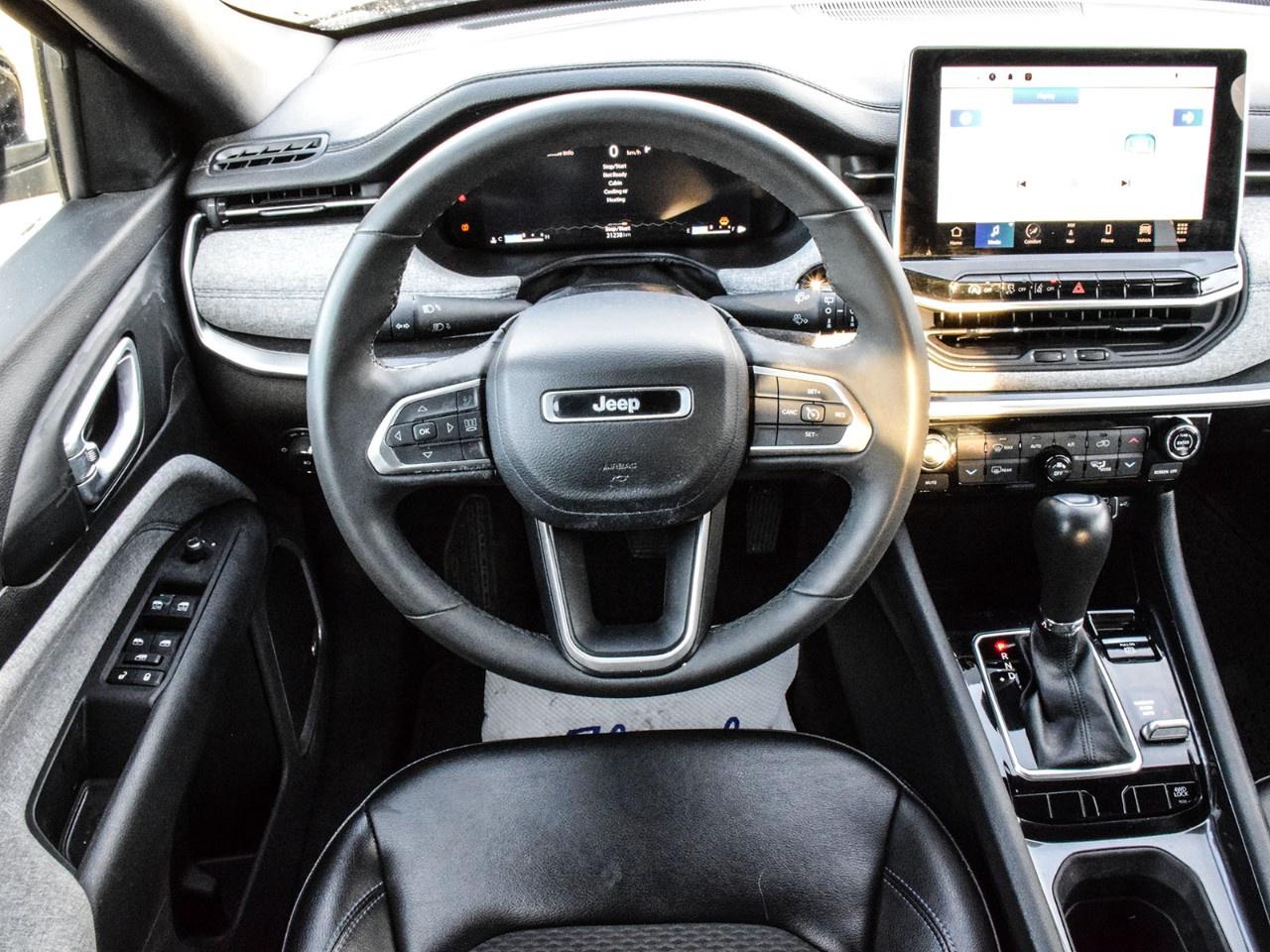 2023 Jeep Compass NORTH 4X4 Photo