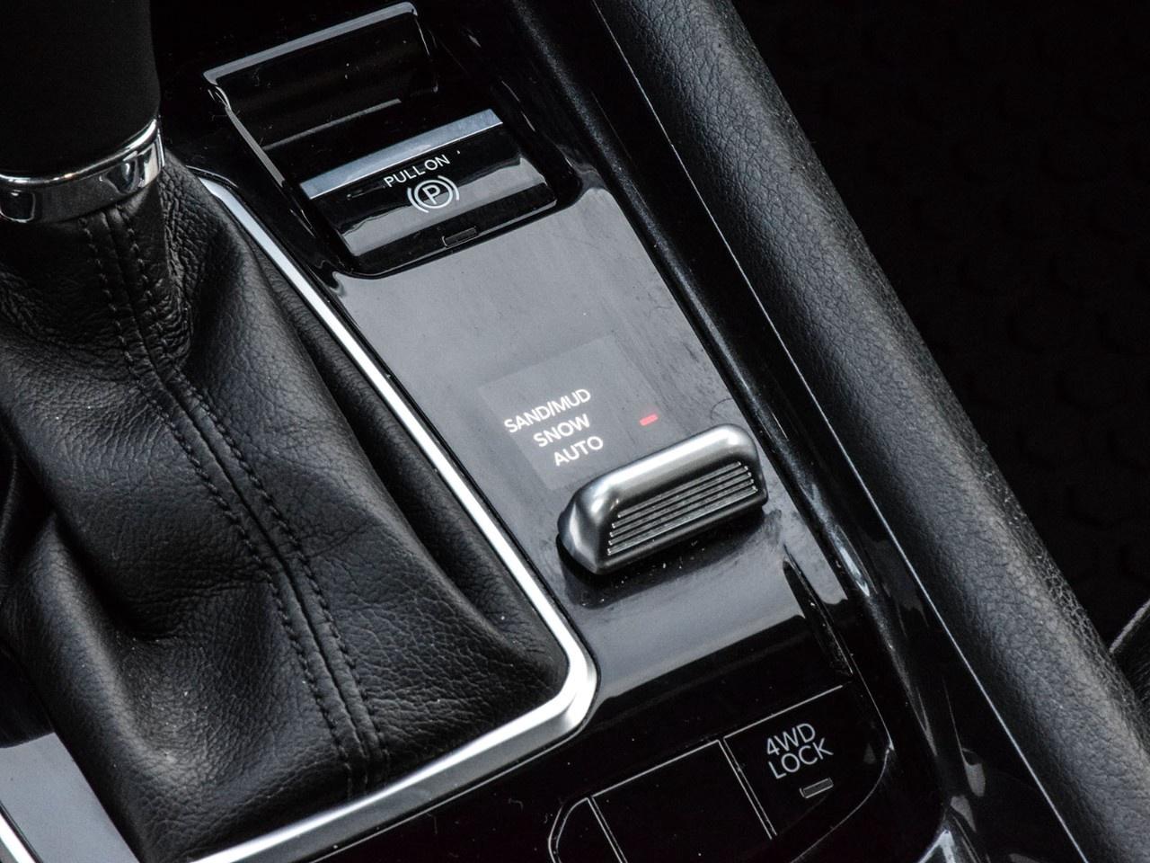 2023 Jeep Compass NORTH 4X4 Photo