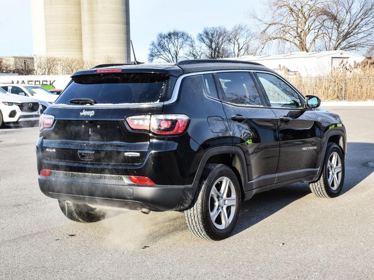 2023 Jeep Compass NORTH 4X4 Photo3