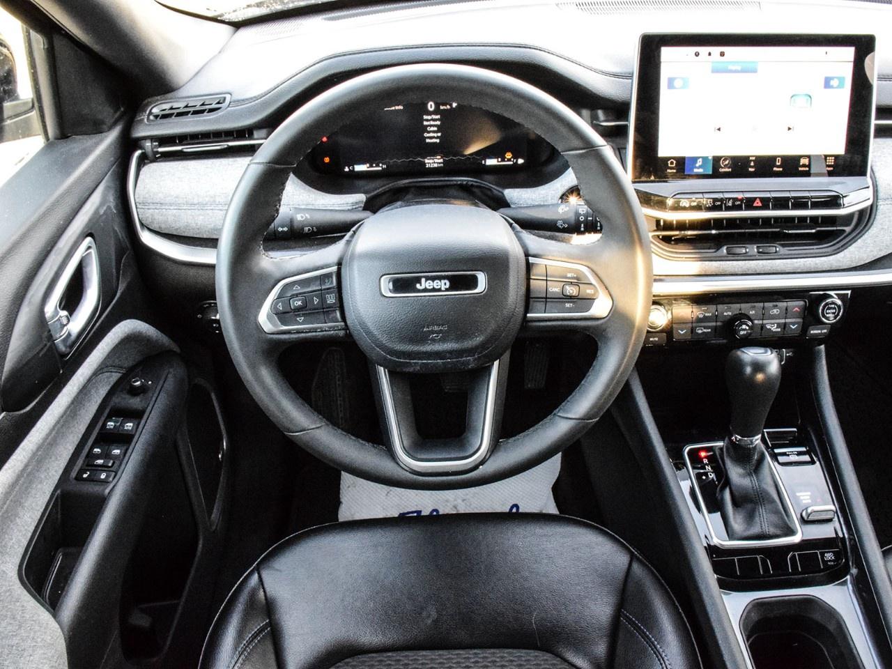 2023 Jeep Compass NORTH 4X4 Photo