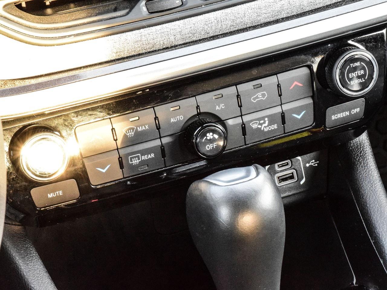 2023 Jeep Compass NORTH 4X4 Photo