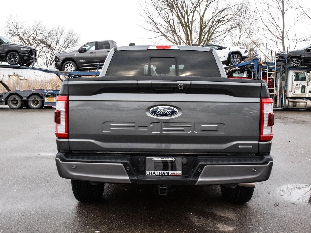 2023 Ford F-150 Lariat 4WD SuperCrew 5.5' Box Photo