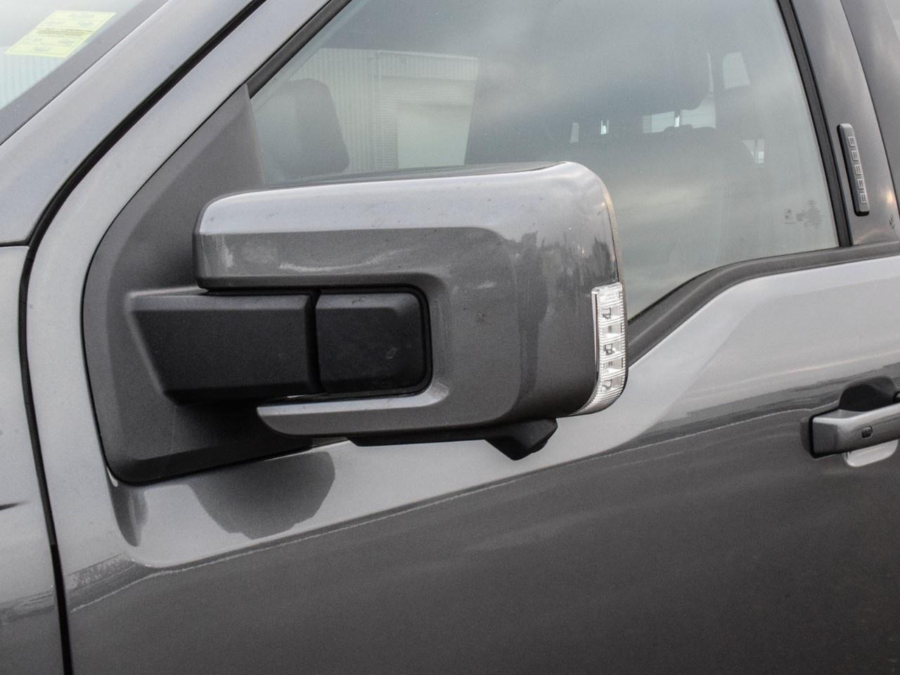 2023 Ford F-150 Lariat 4WD SuperCrew 5.5' Box Photo