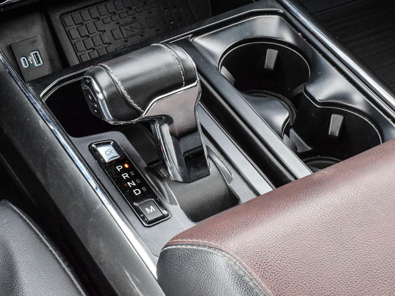 2023 Ford F-150 Lariat 4WD SuperCrew 5.5' Box Photo