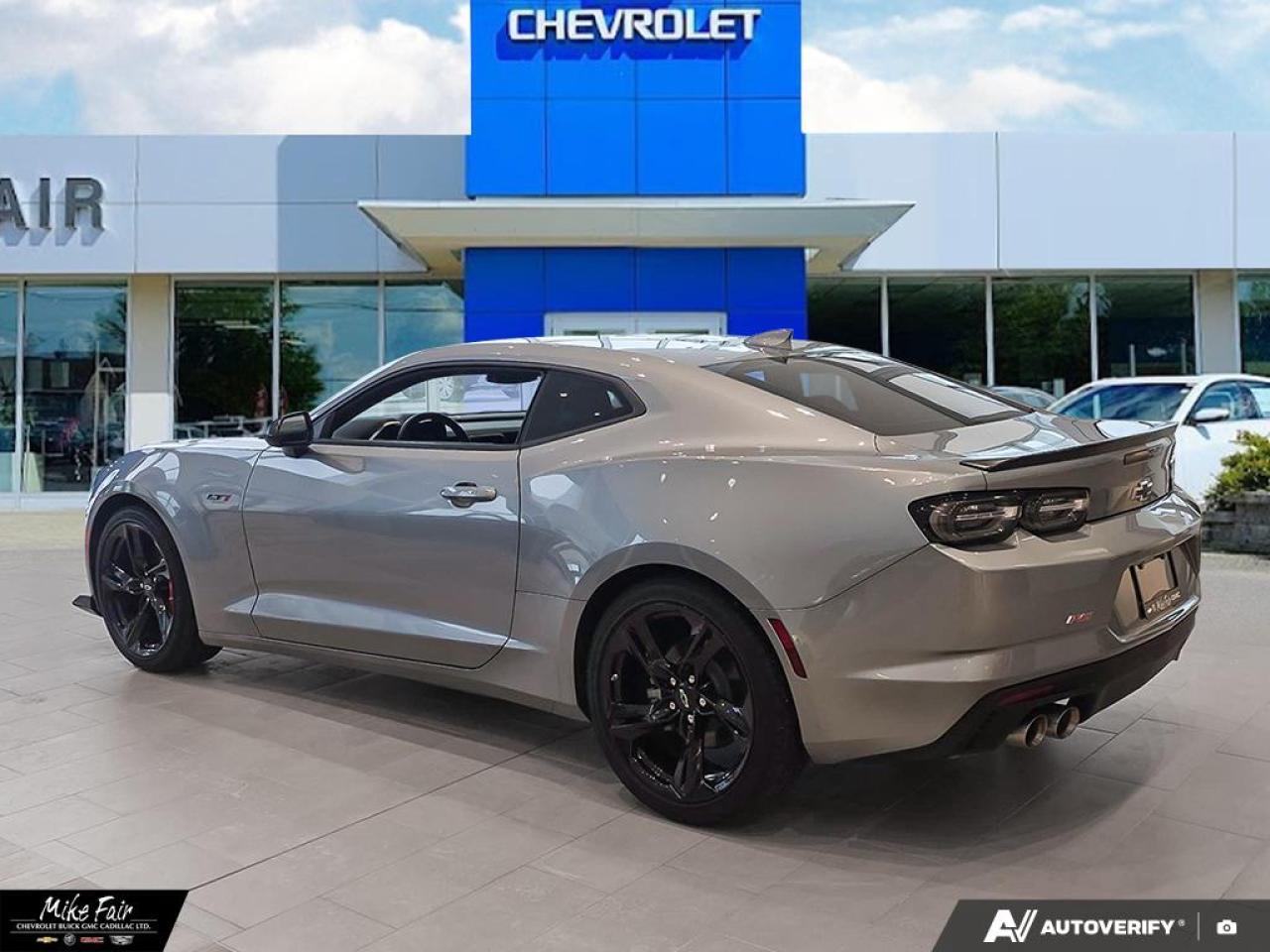 2023 Chevrolet Camaro LT1 Photo3