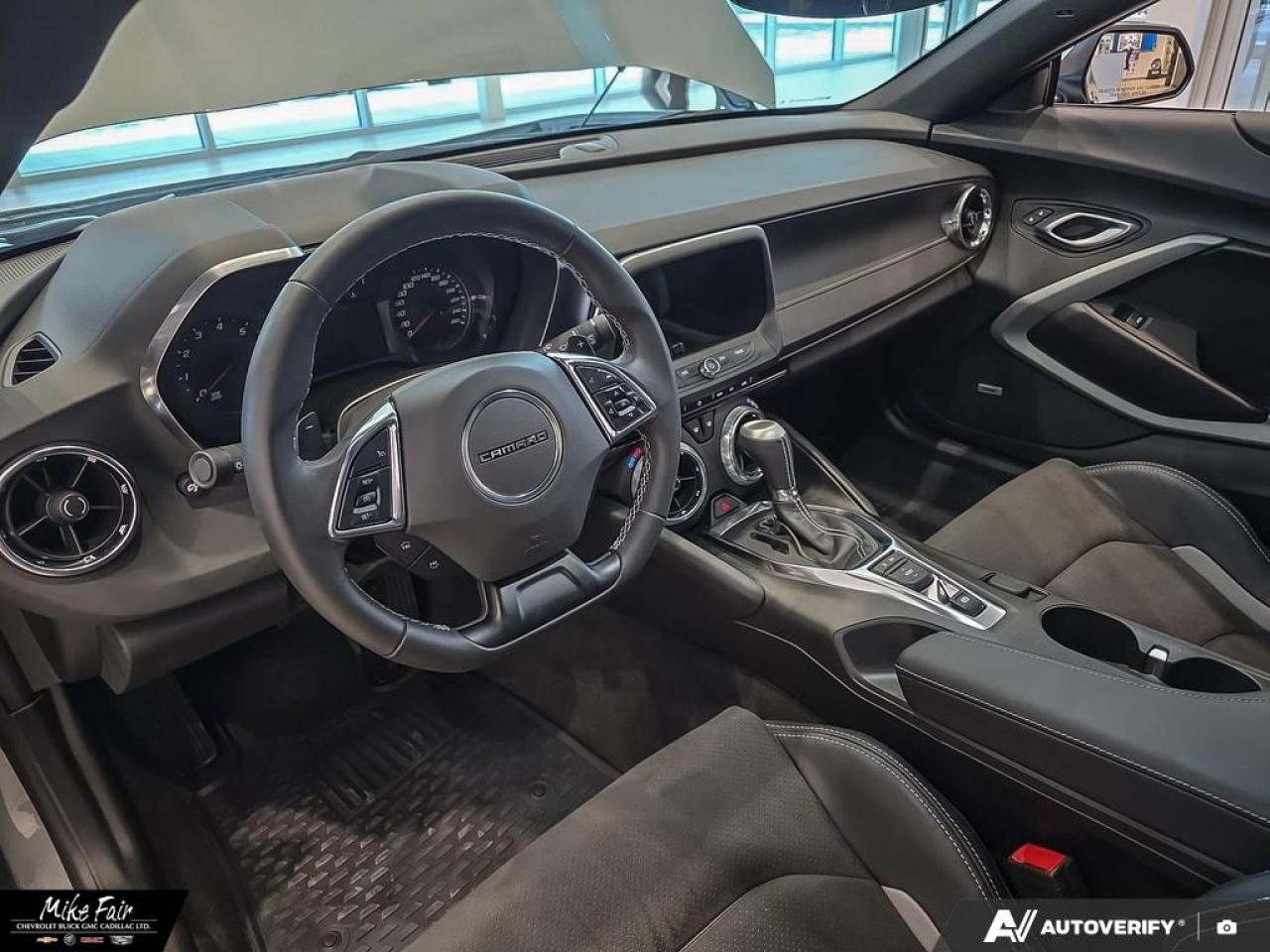 2023 Chevrolet Camaro LT1 Performance Suspension, Limited Slip Differential, Engine Oil Cooler, HD Rear Vision Camera Photo