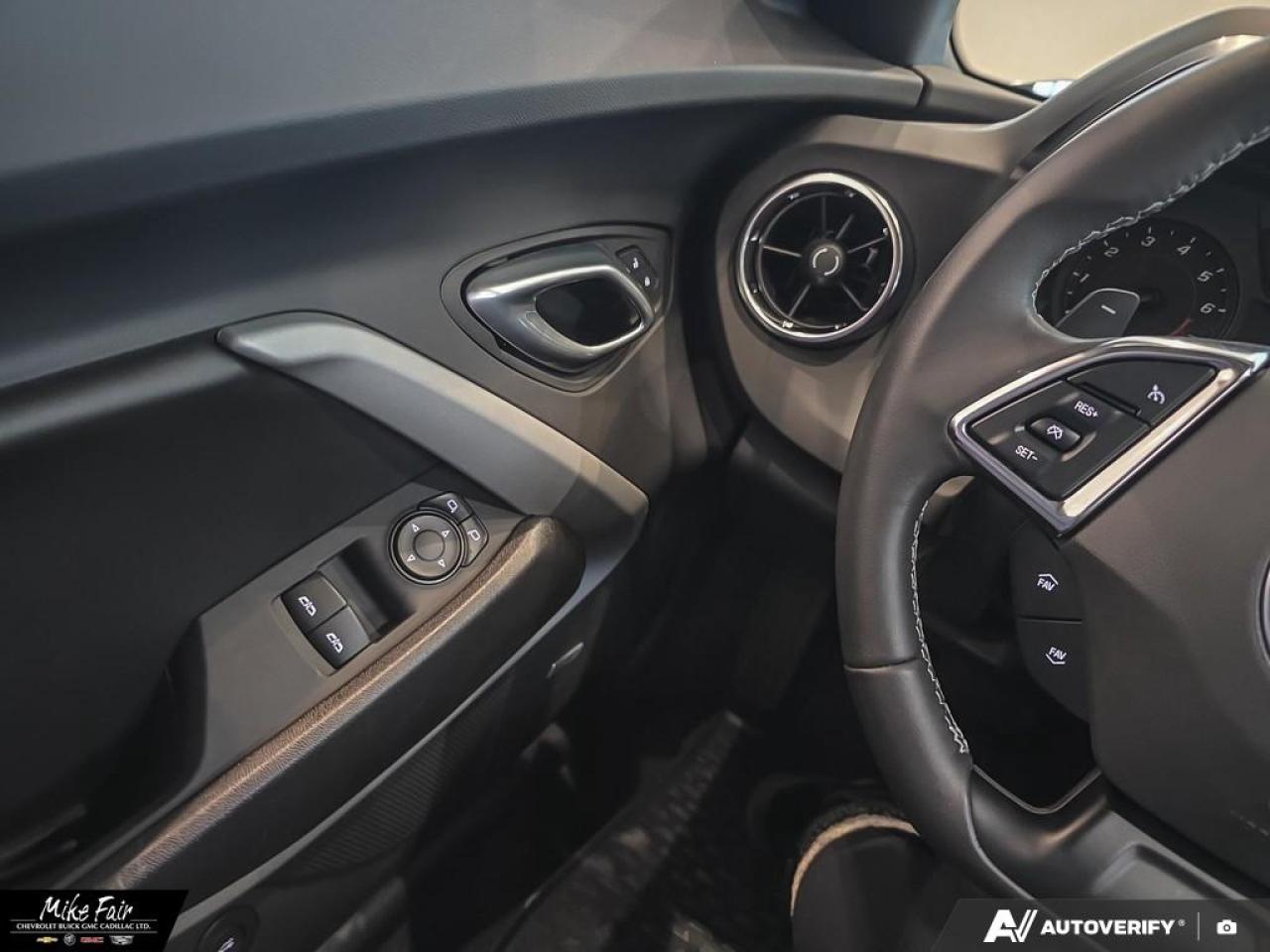 2023 Chevrolet Camaro LT1 Performance Suspension, Limited Slip Differential, Engine Oil Cooler, HD Rear Vision Camera Photo