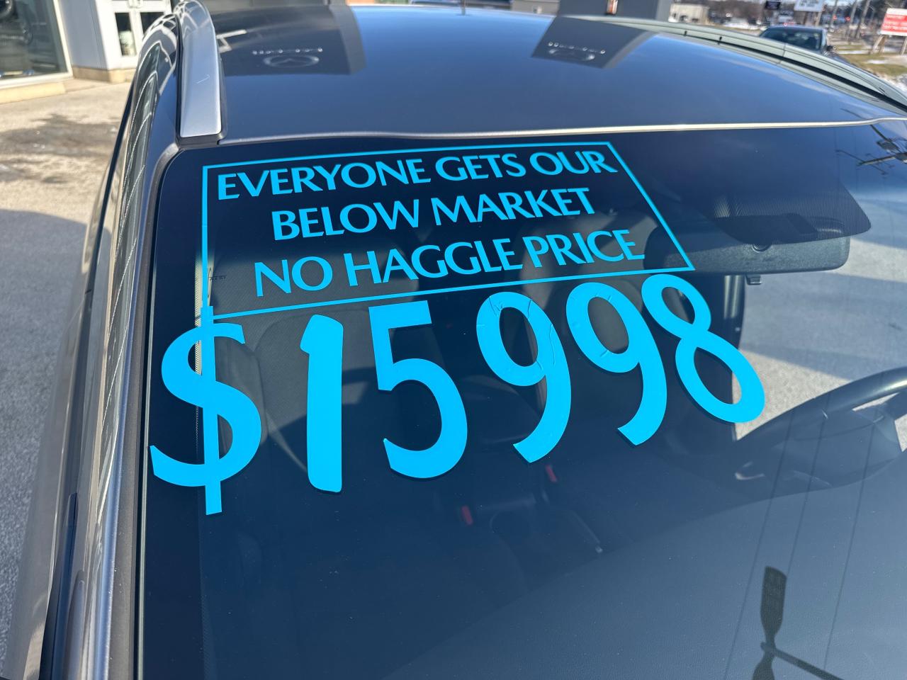 2016 Kia Rondo LX Photo