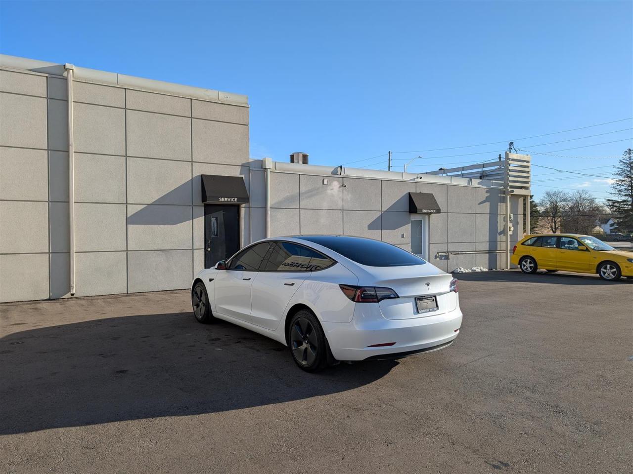 2022 Tesla Model 3 STANDARD Photo2