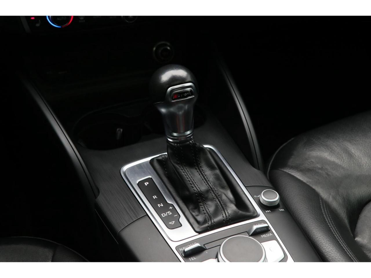 2018 Audi A3 2.0 TFSI Premium quattro Photo