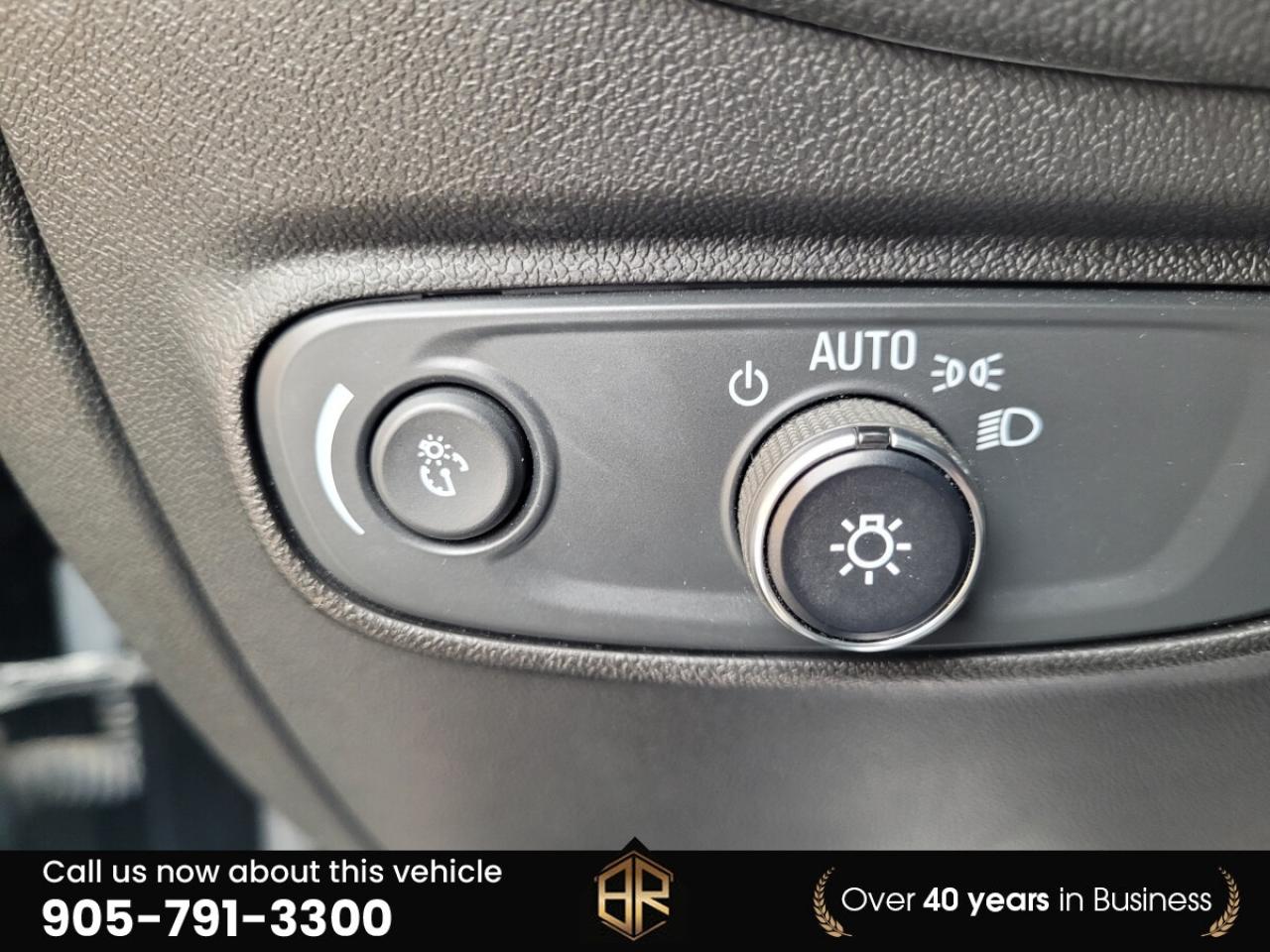 2022 Chevrolet Equinox LS | AWD | No Accidents Reported Photo