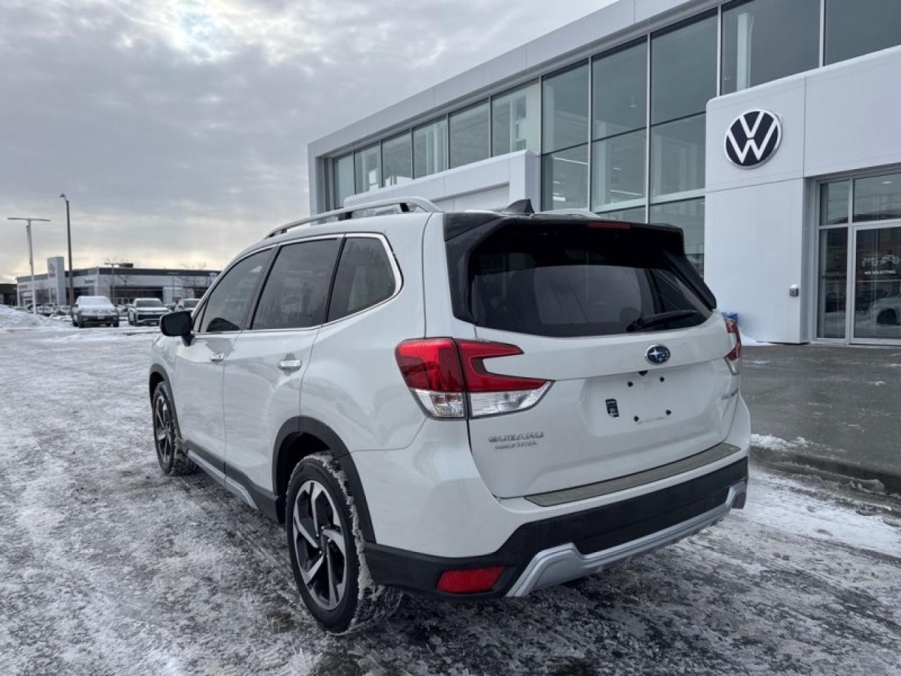 2024 Subaru Forester Premier  - Leather Seats Photo