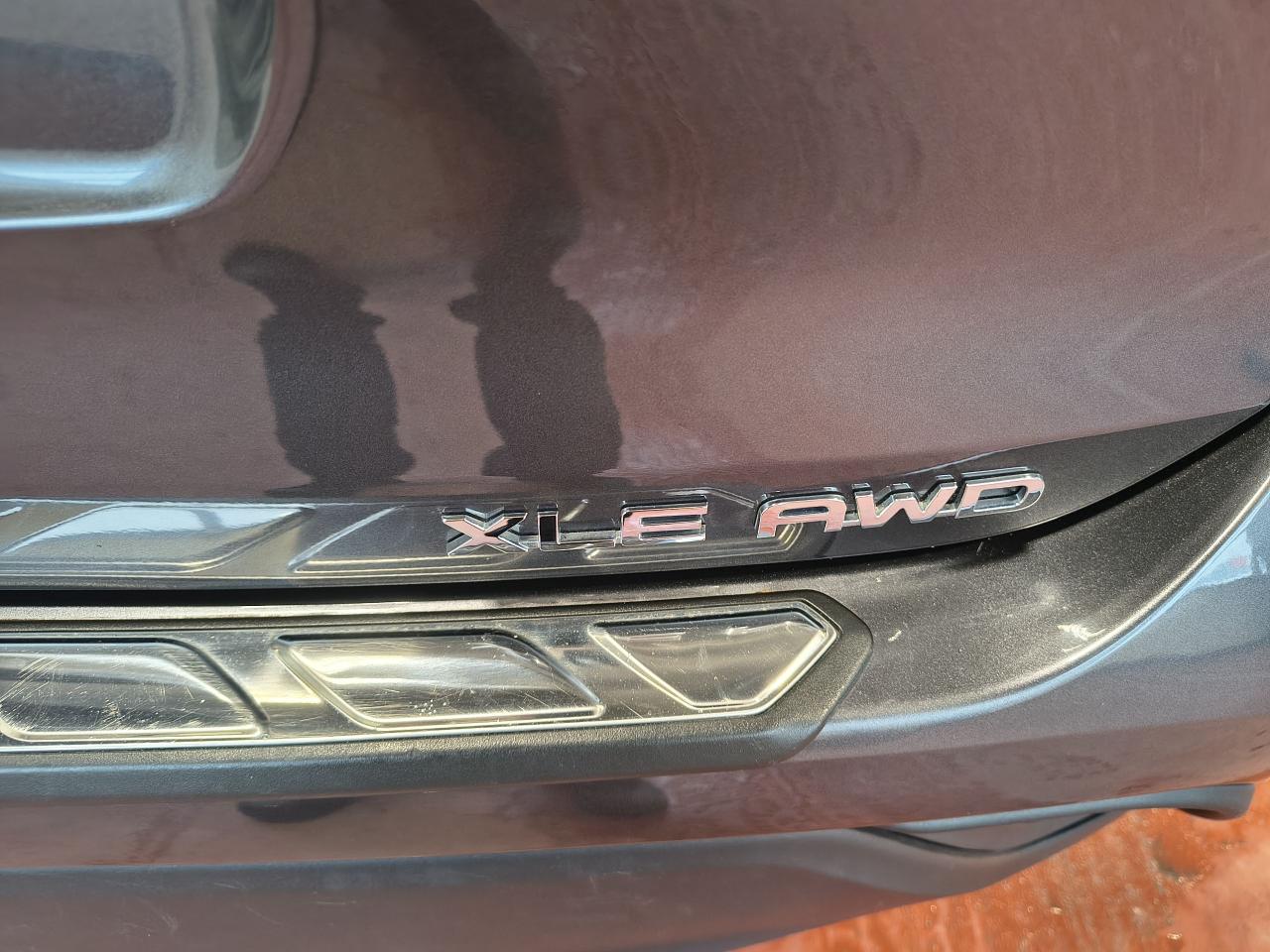 2022 Toyota Highlander XLE Photo0