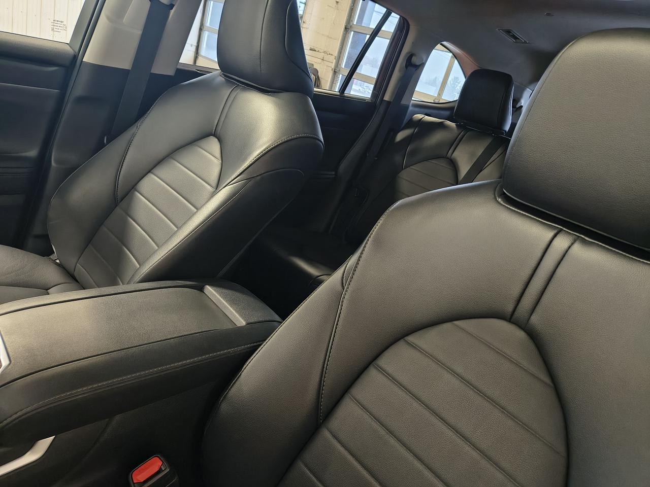 2022 Toyota Highlander XLE Photo0