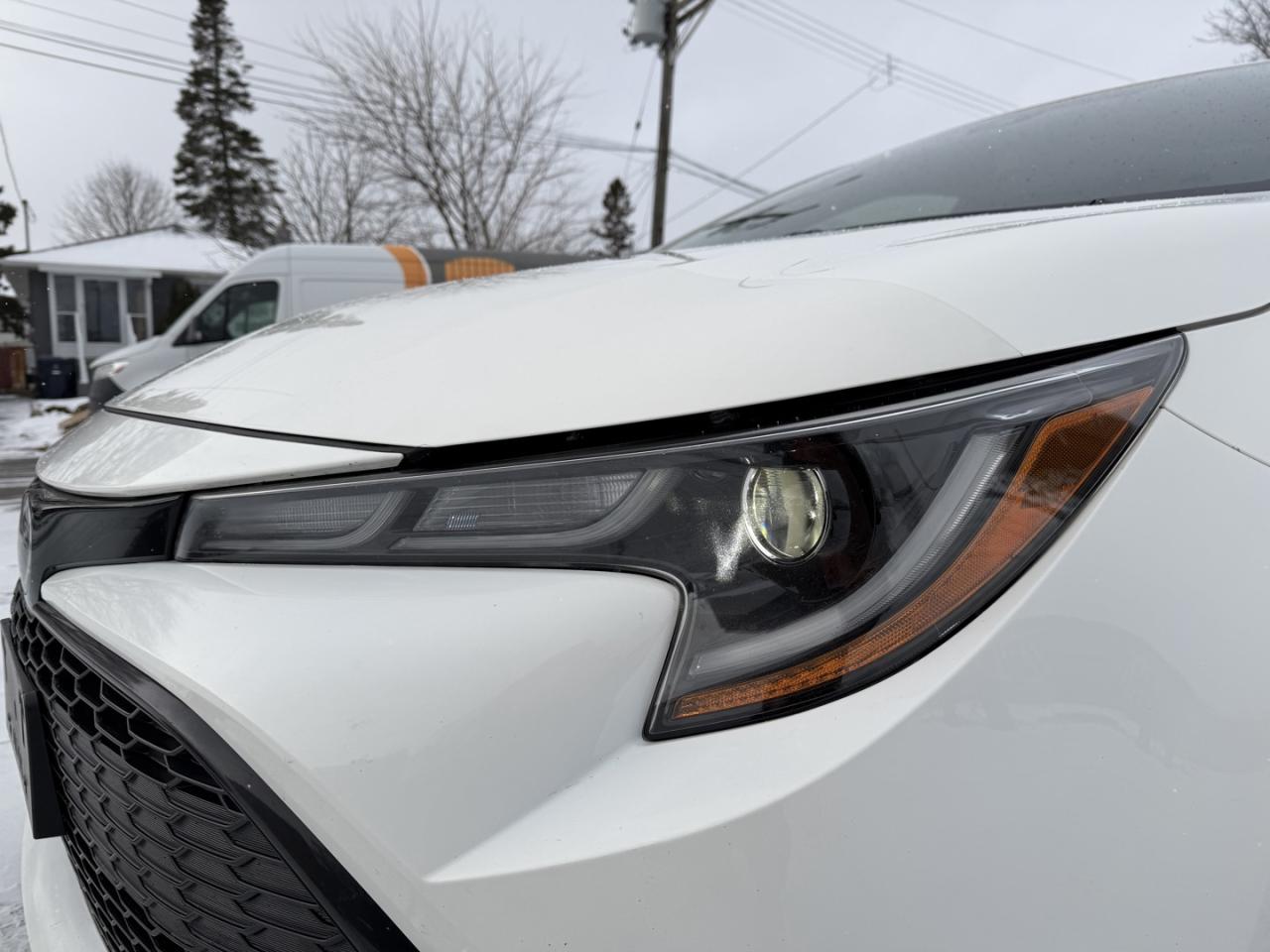 2022 Toyota Corolla SE Hatchback CVT - Photo #6