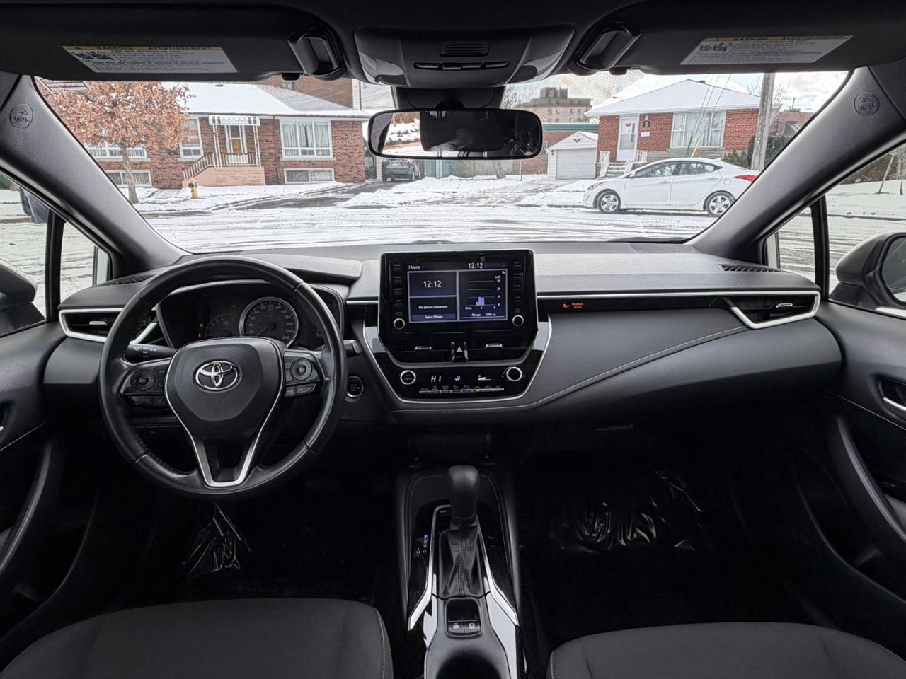 2022 Toyota Corolla SE Hatchback CVT - Photo #17