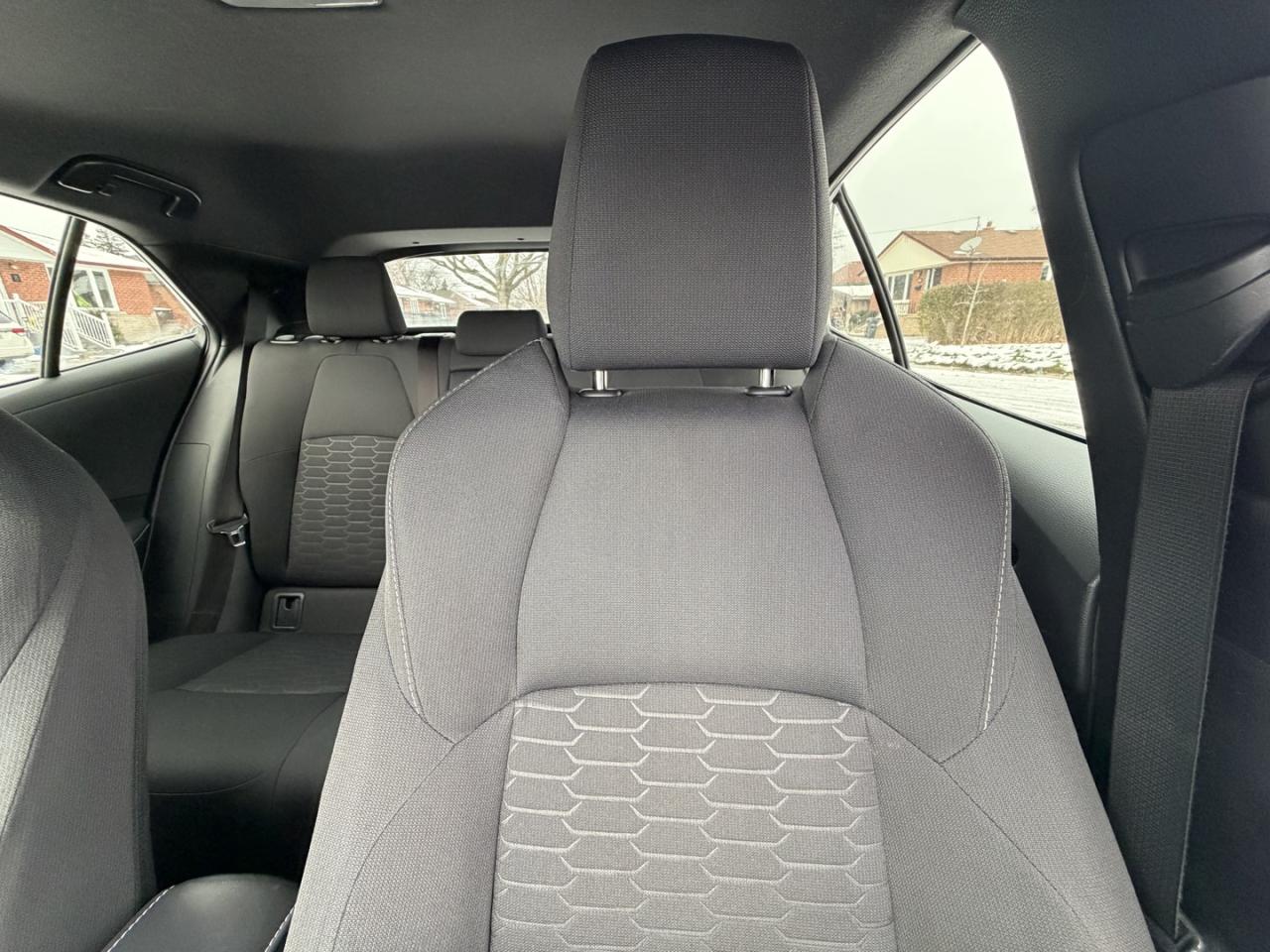 2022 Toyota Corolla SE Hatchback CVT - Photo #24