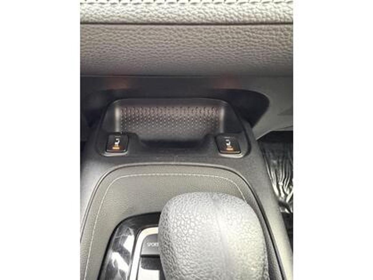 2022 Toyota Corolla Hatchback SE HATCHBACK Photo