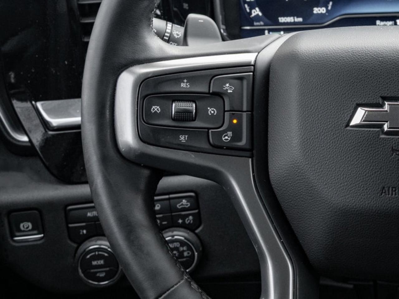 2025 Chevrolet Silverado 1500 RST Photo