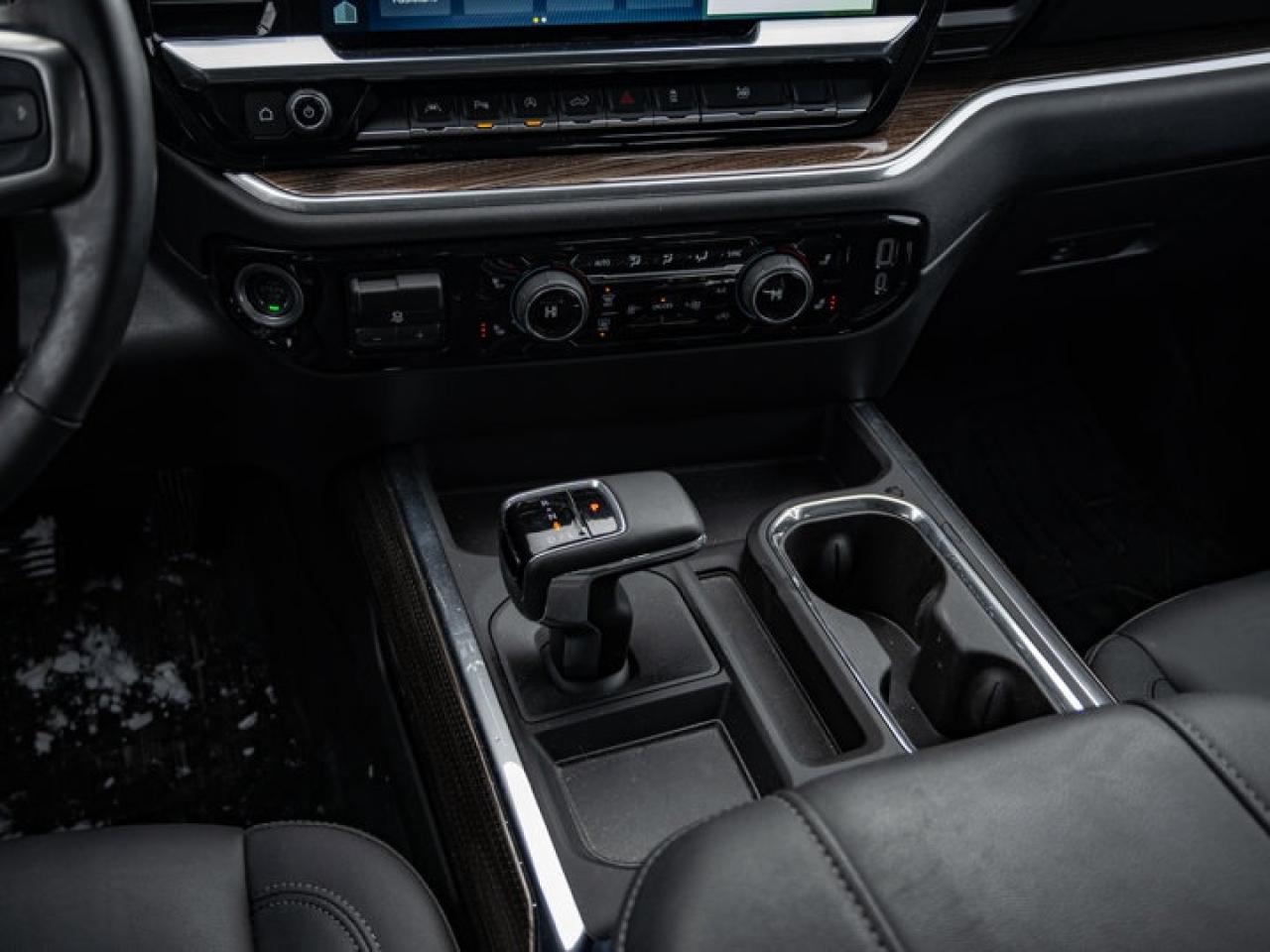 2025 Chevrolet Silverado 1500 RST Photo