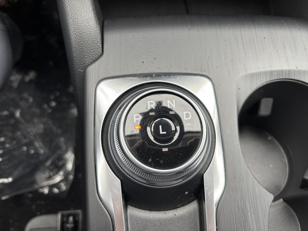 2026 Ford Escape PHEV FWD, ADAPTRIVE CRUISE, BLIND SPOT MONITOR Photo