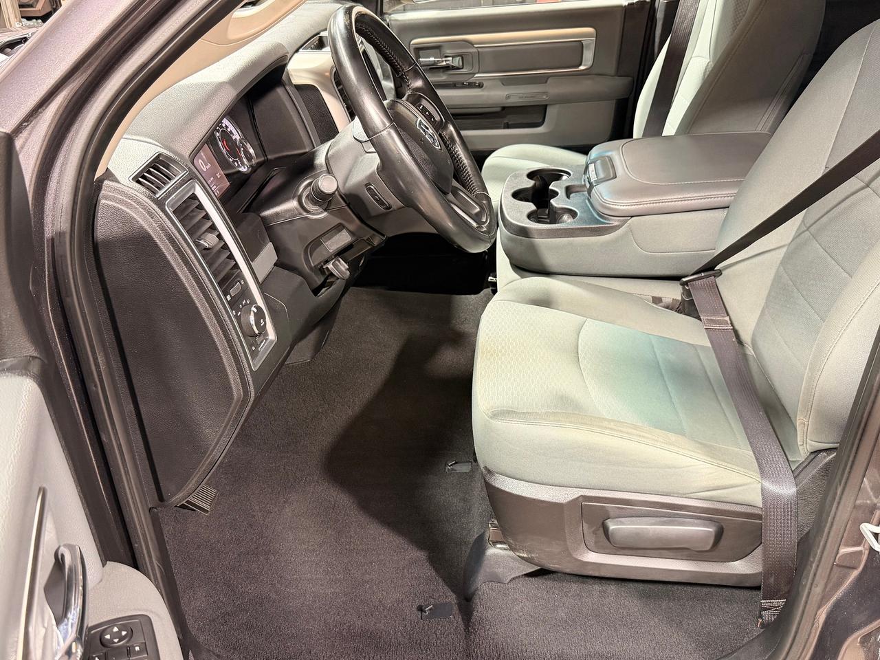 2016 RAM 1500 Outdoorsman Diesel 4x4+Camera+CLEAN CARFAX Photo