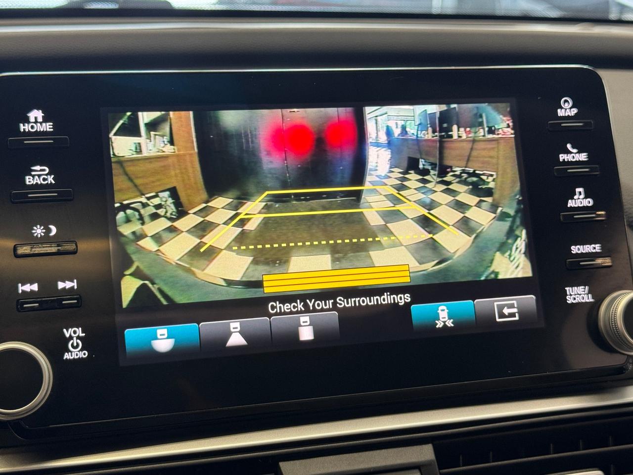 2018 Honda Accord Touring+Adaptive Cruise+Cooled Seats+CLEAN CARFAX Photo