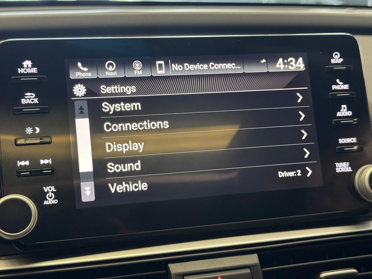 2018 Honda Accord Touring+Adaptive Cruise+Cooled Seats+CLEAN CARFAX Photo