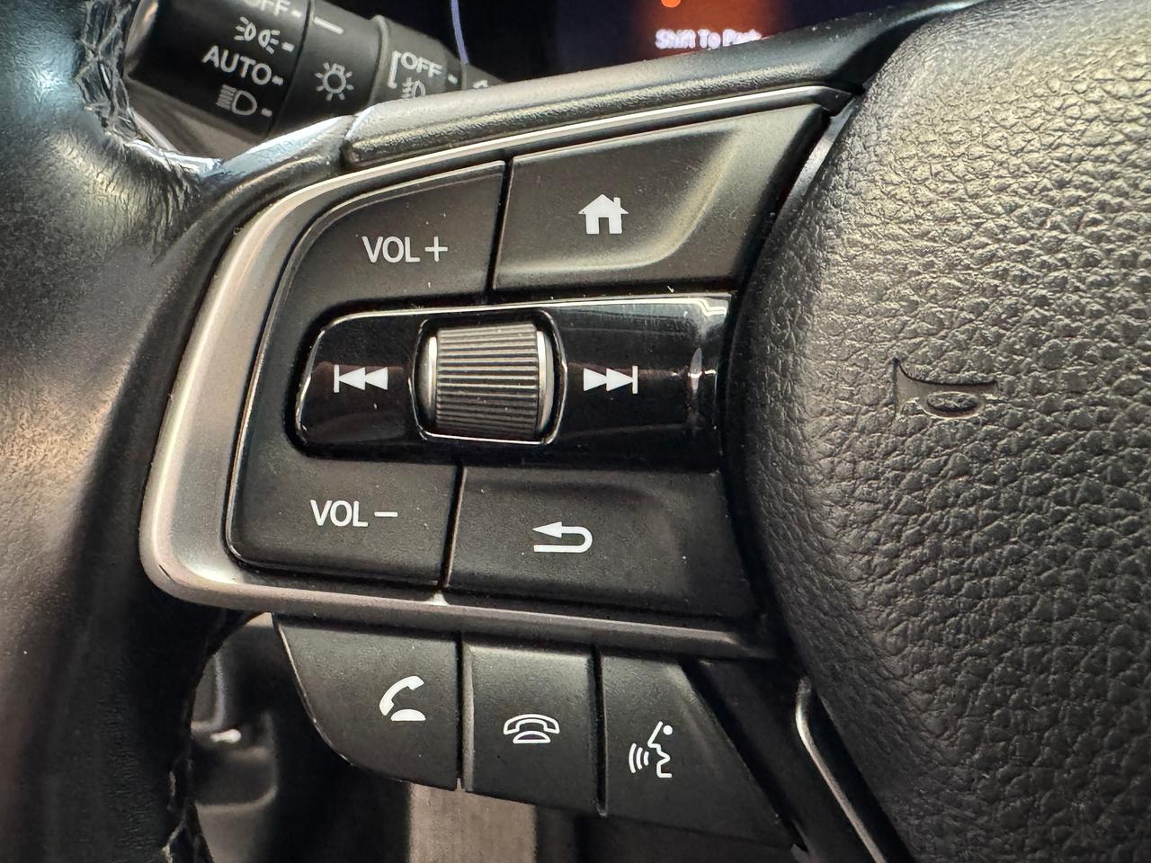2018 Honda Accord Touring+Adaptive Cruise+Cooled Seats+CLEAN CARFAX Photo