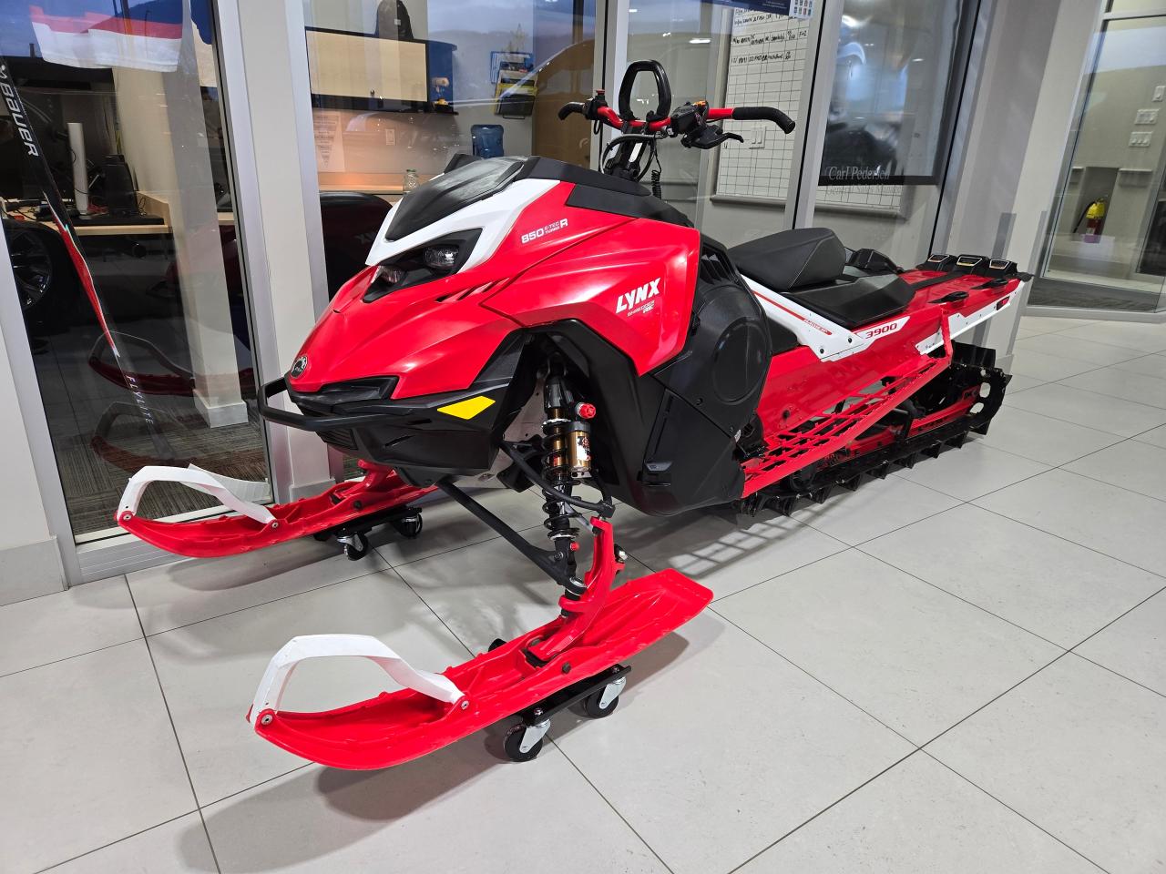 2024 Ski-Doo SHREDDER RE 8TR Photo0