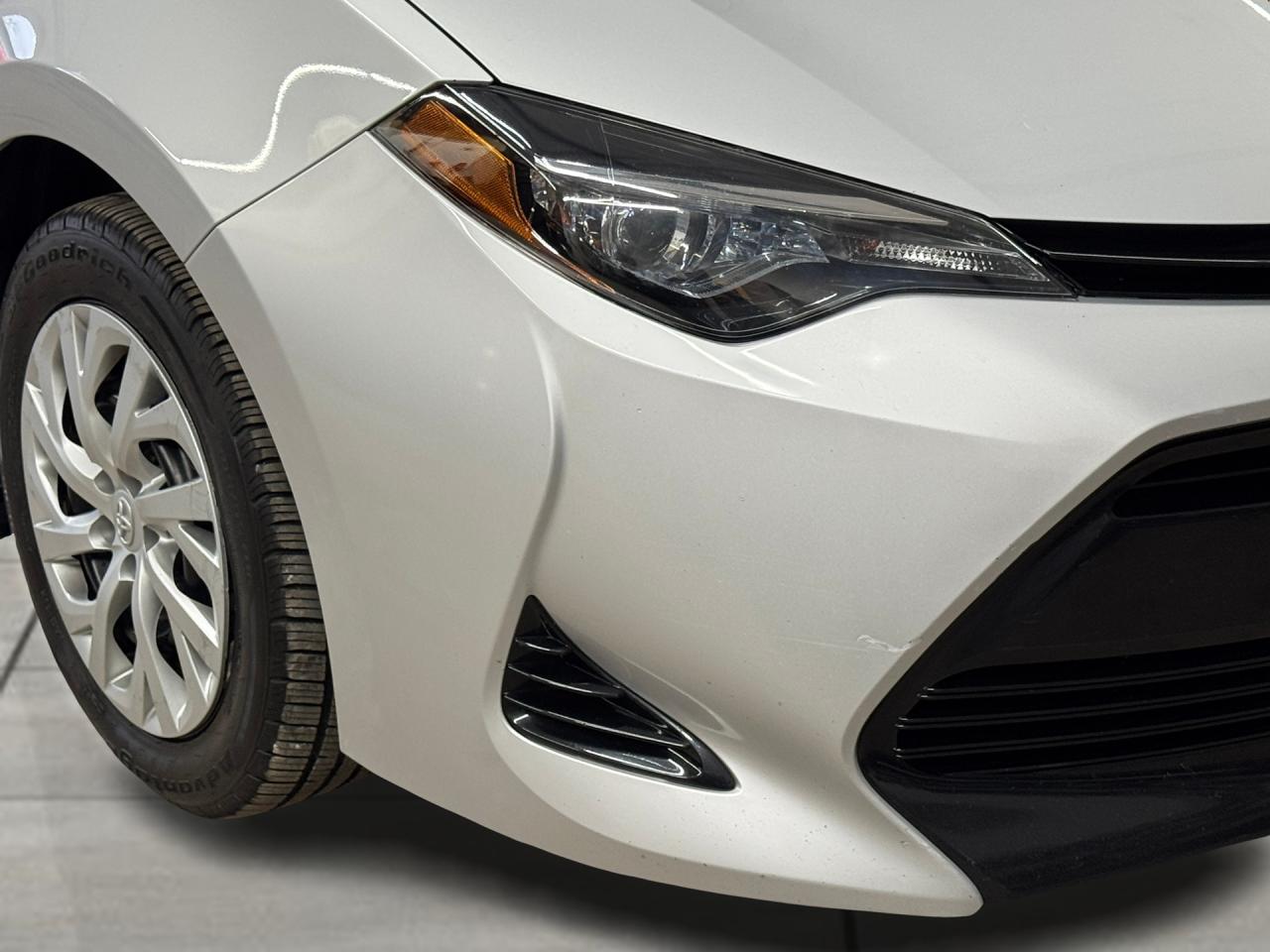 2018 Toyota Corolla LE+Adaptive Cruise+Camera+CLEAN CARFAX Photo