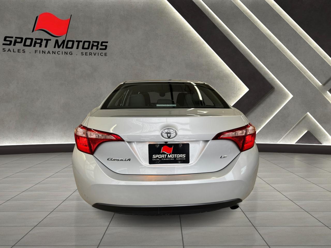 2018 Toyota Corolla LE Photo62