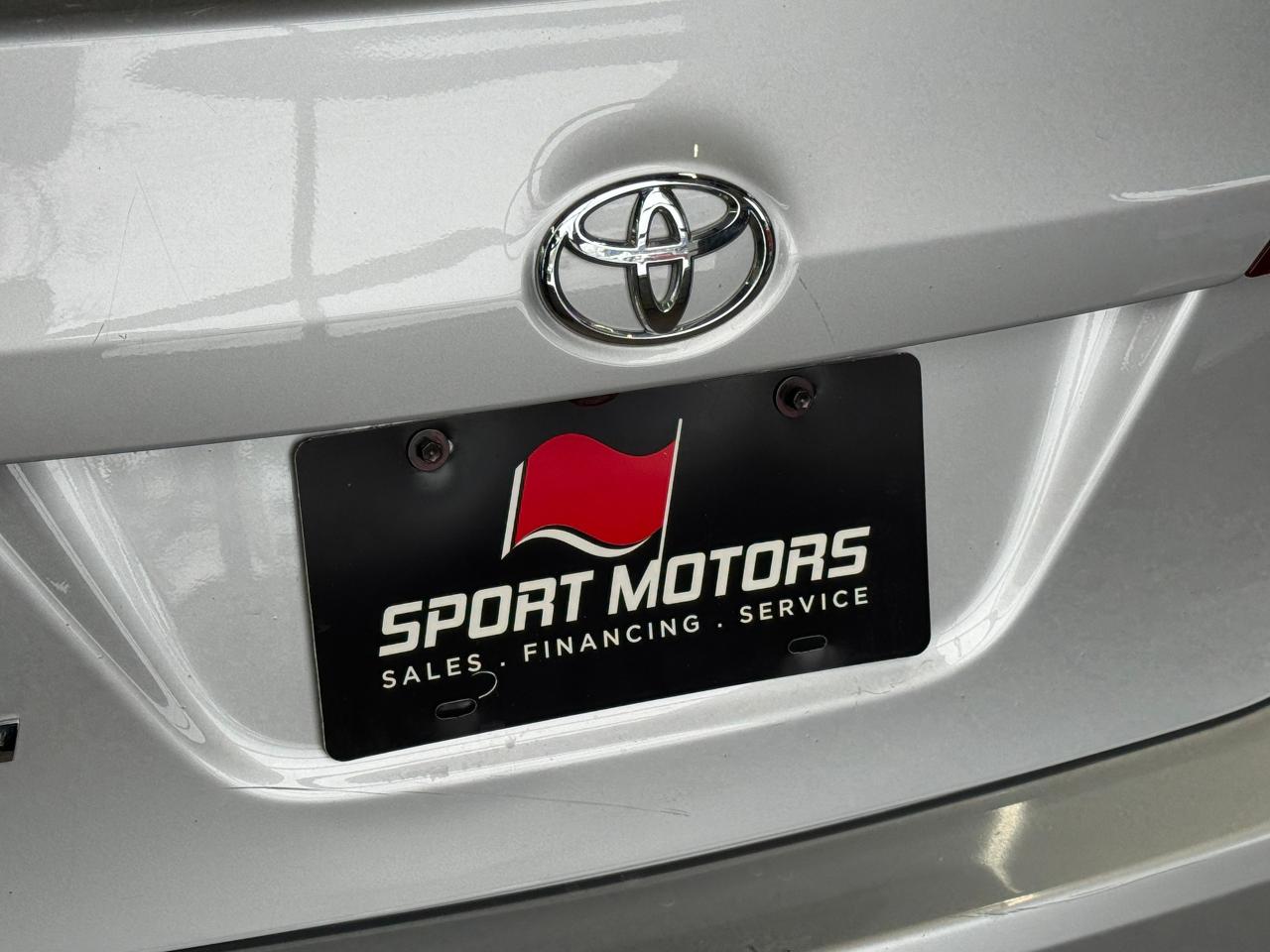 2018 Toyota Corolla LE Photo110