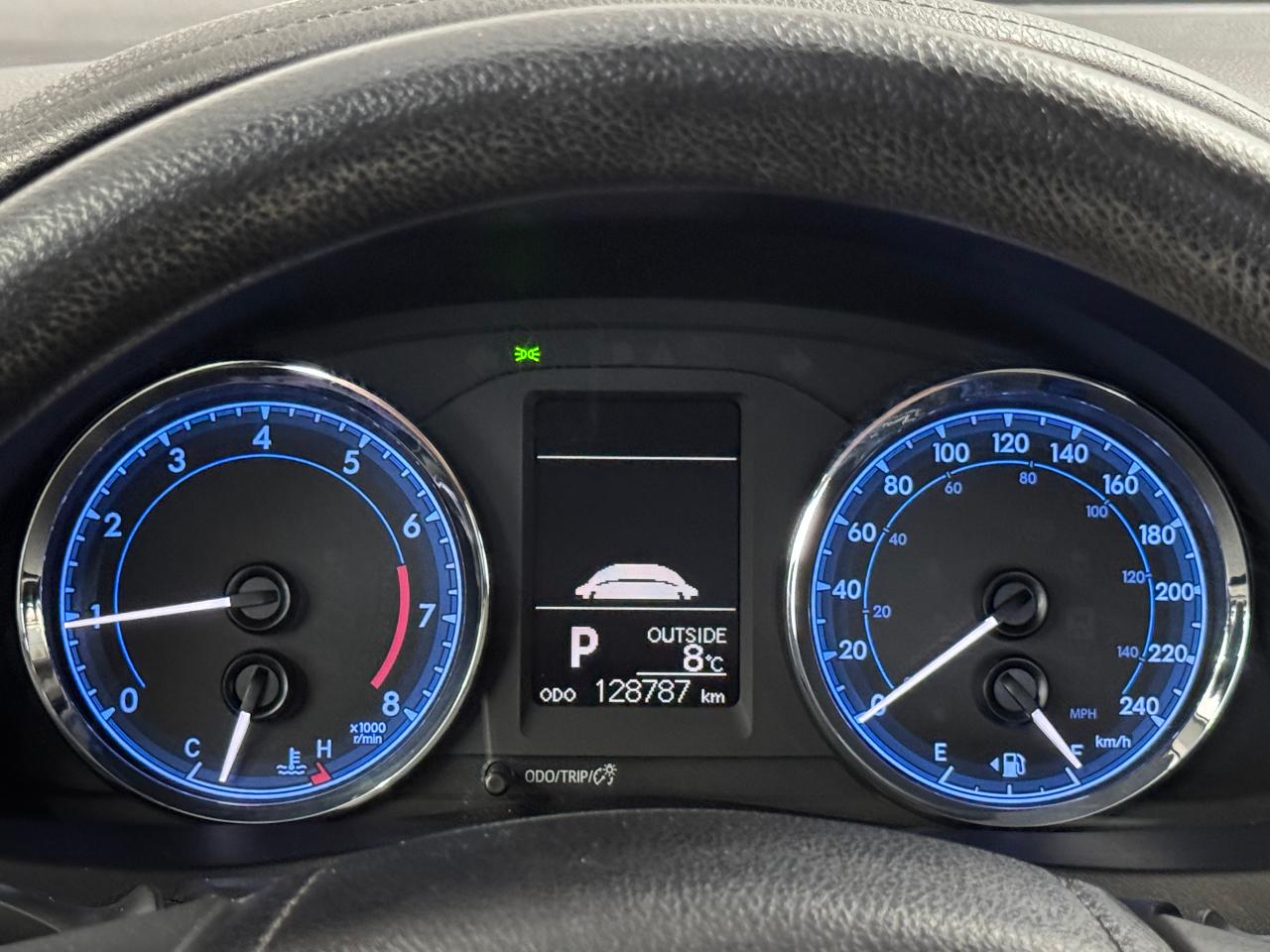 2018 Toyota Corolla LE Photo13