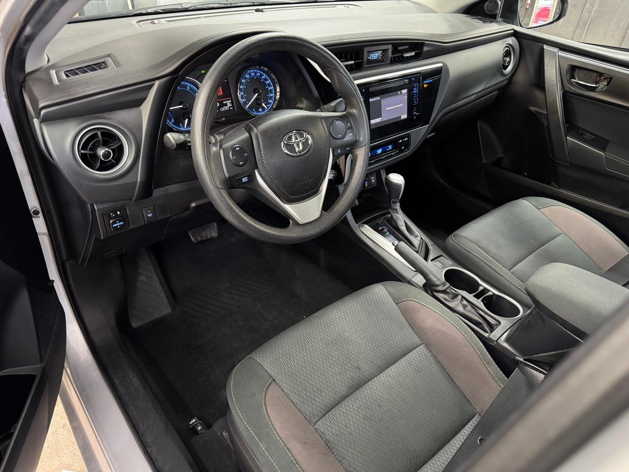 2018 Toyota Corolla LE+Adaptive Cruise+Camera+CLEAN CARFAX Photo