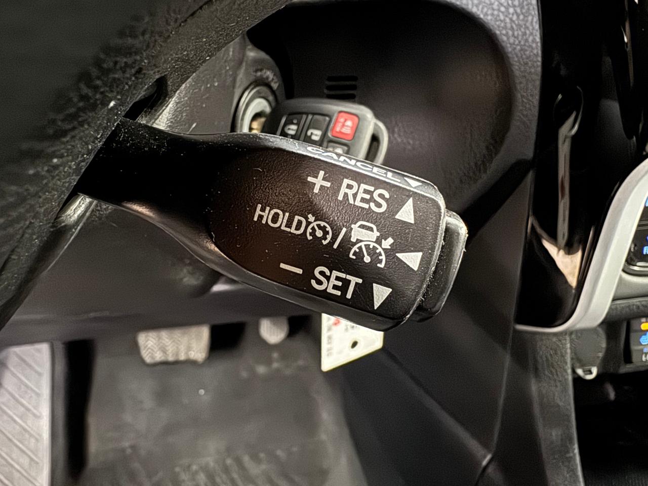 2018 Toyota Corolla LE Photo40