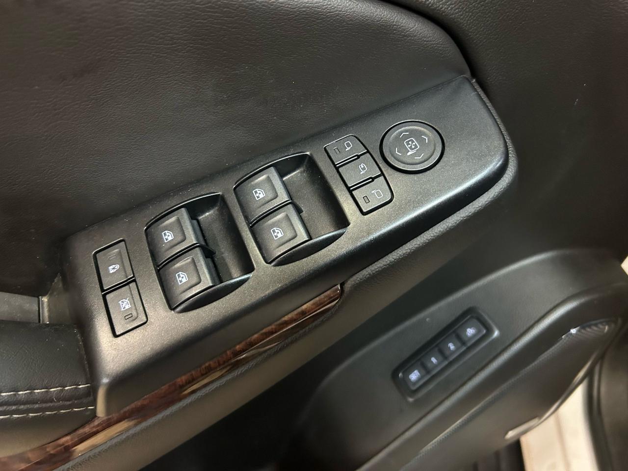 2017 GMC Yukon XL SLT - Photo #14