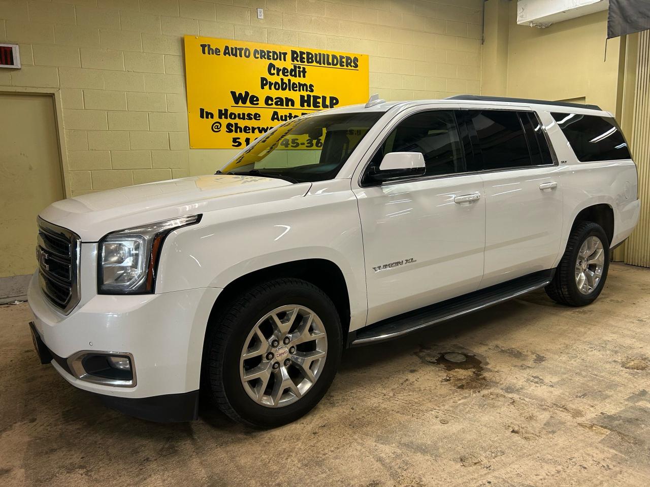 2017 GMC Yukon XL SLT - Photo #4