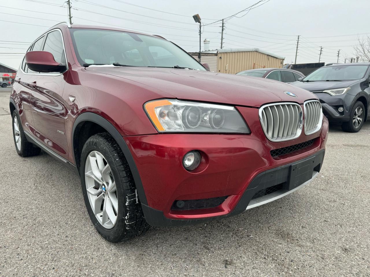 2013 BMW X3 28i Photo2