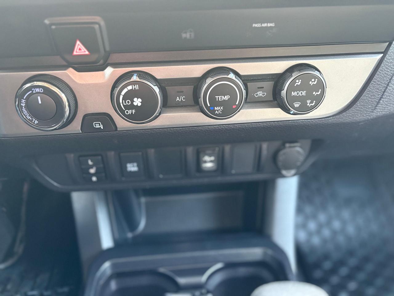 2019 Toyota Tacoma CREW CAB,LONG BOX,4X4,SMART CAP,CLEAN CARFAX,CERTI Photo