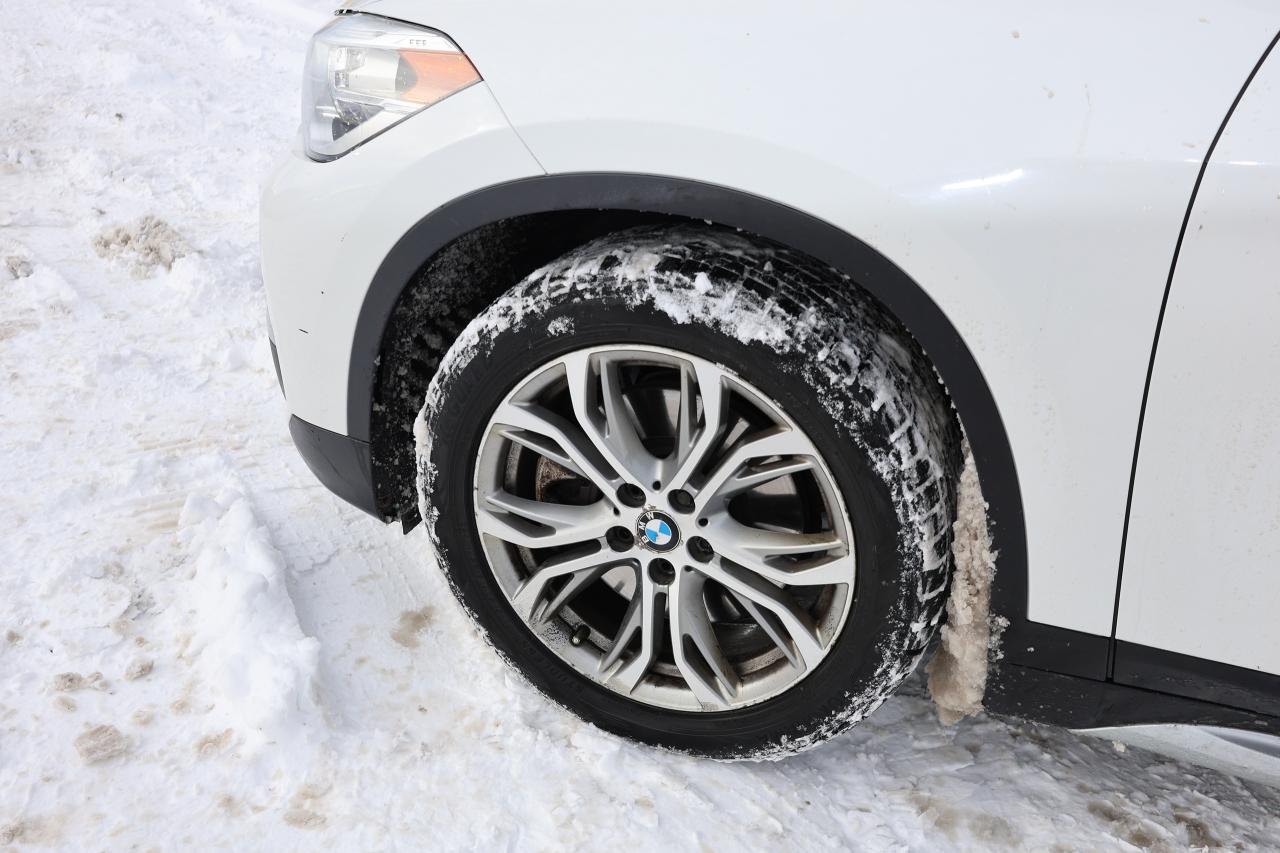 2017 BMW X1 xDrive28i - PANOROOF|CAMERA|HEATED SEATS Photo