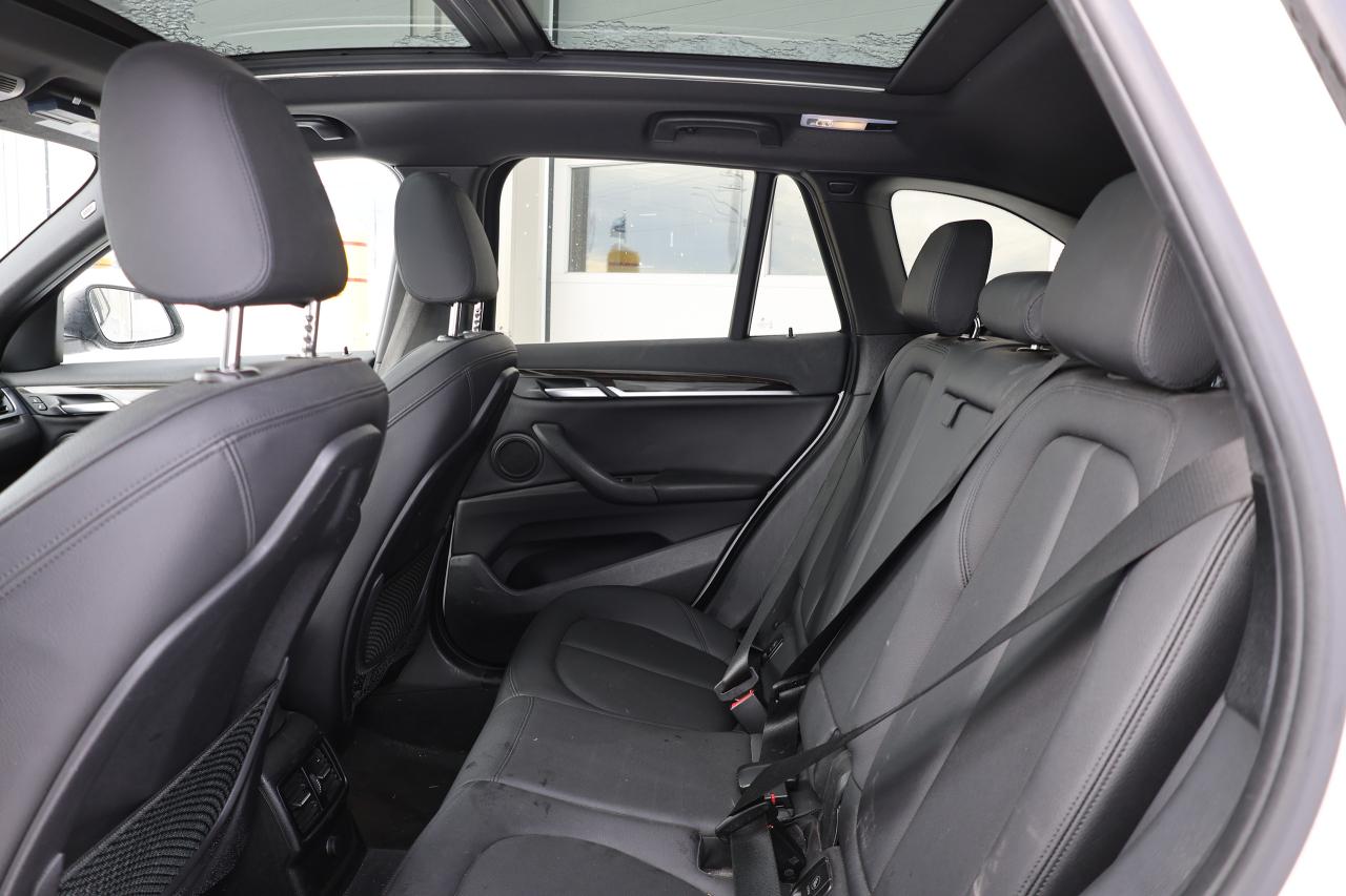 2017 BMW X1 xDrive28i - PANOROOF|CAMERA|HEATED SEATS Photo
