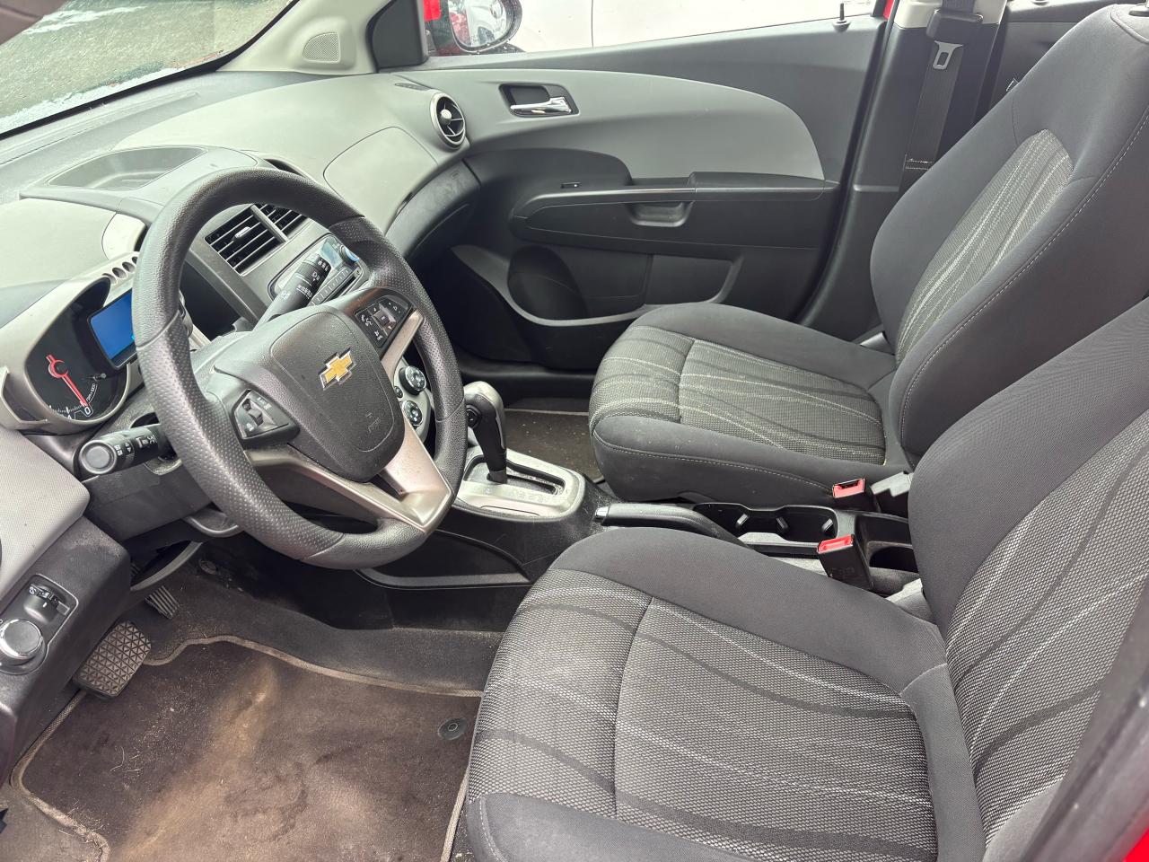 2014 Chevrolet Sonic LT, HATCHBACK Photo