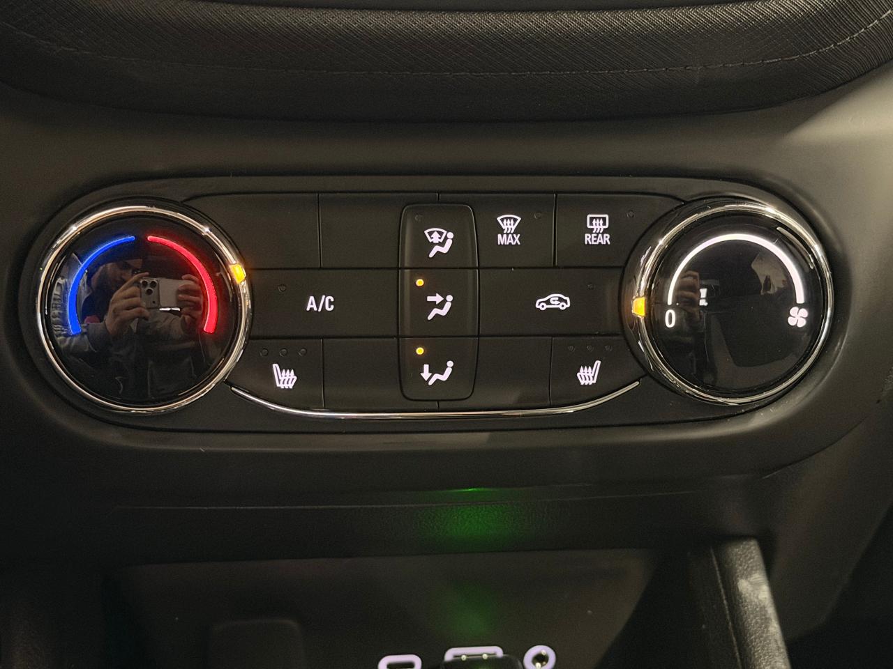 2023 Chevrolet TrailBlazer AWD LT+LIKE NEW! ONE OWNER! CLEAN CARFAX! Photo39