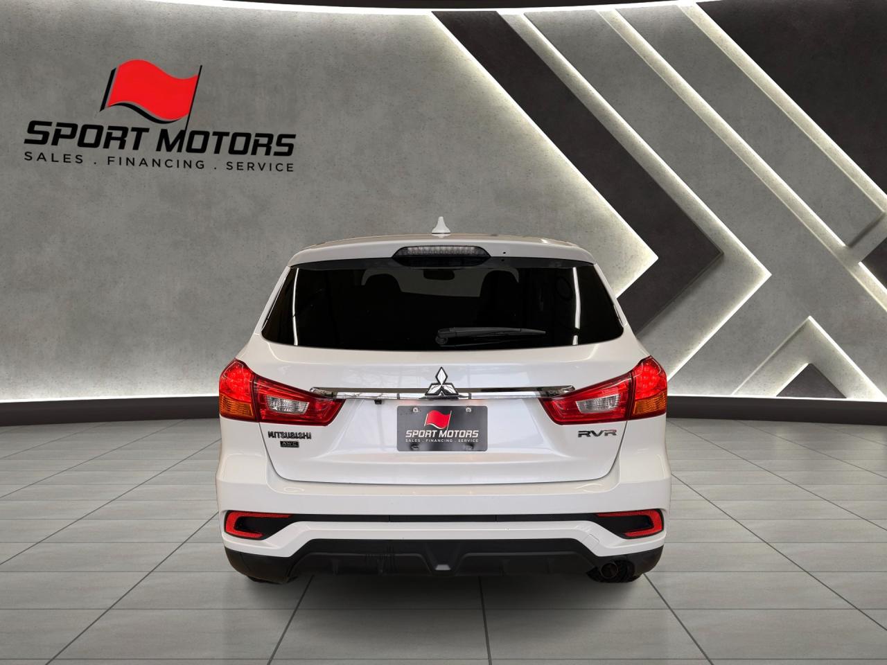 2018 Mitsubishi RVR SE+New Tires+Brakes+Camera+CLEAN CARFAX Photo7