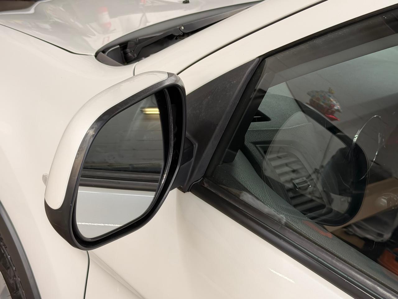 2018 Mitsubishi RVR SE+New Tires+Brakes+Camera+CLEAN CARFAX Photo107