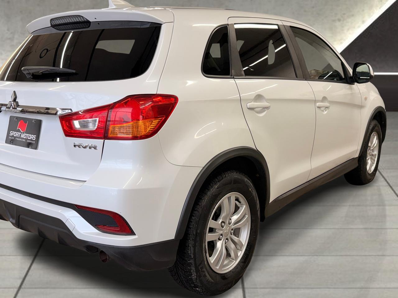 2018 Mitsubishi RVR SE+New Tires+Brakes+Camera+CLEAN CARFAX Photo36