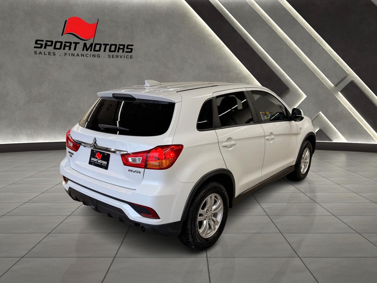 2018 Mitsubishi RVR SE+New Tires+Brakes+Camera+CLEAN CARFAX Photo64