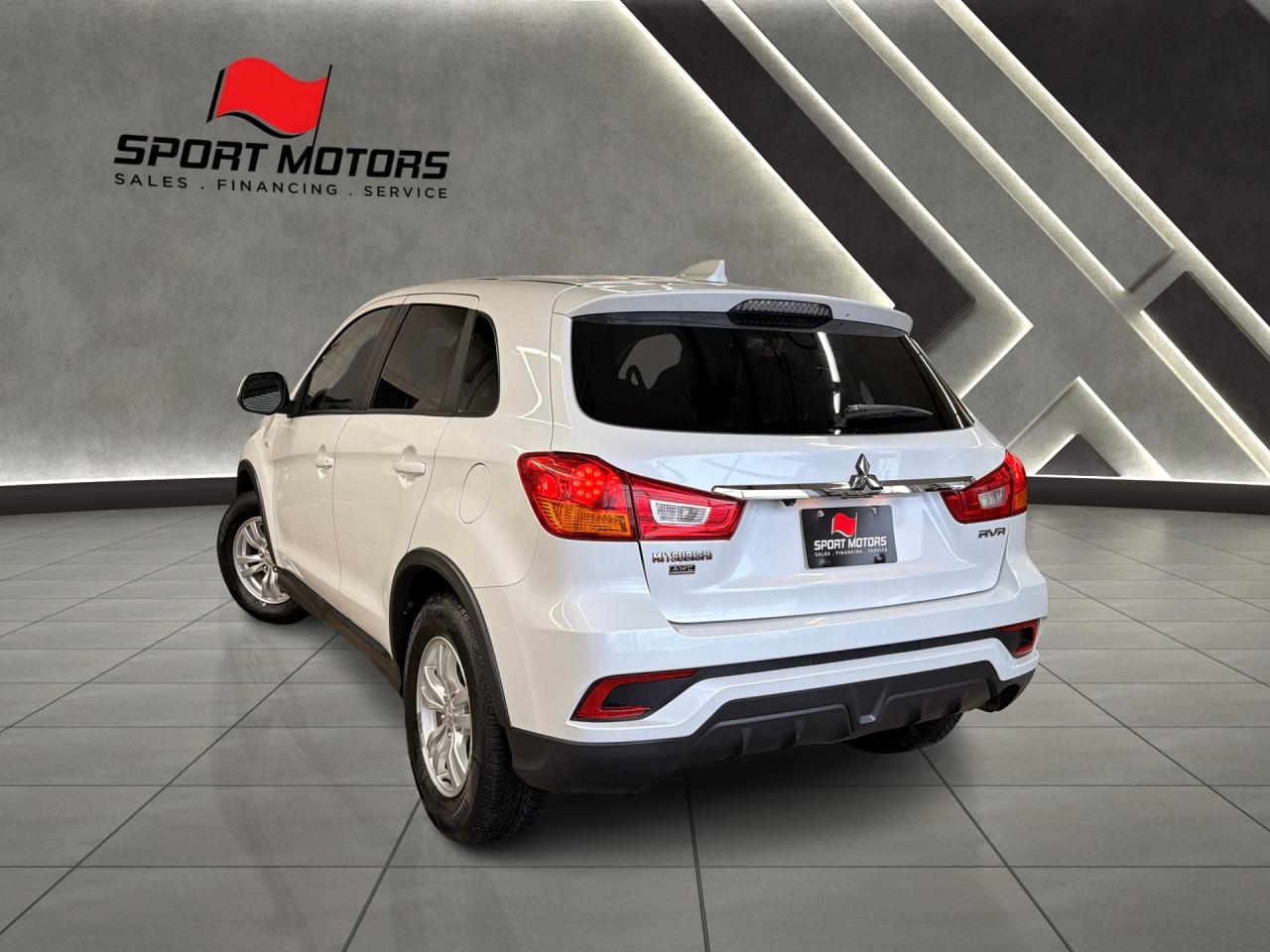 2018 Mitsubishi RVR SE+New Tires+Brakes+Camera+CLEAN CARFAX Photo71