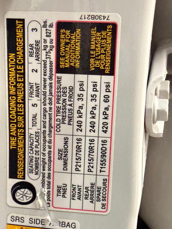 2018 Mitsubishi RVR SE+New Tires+Brakes+Camera+CLEAN CARFAX Photo